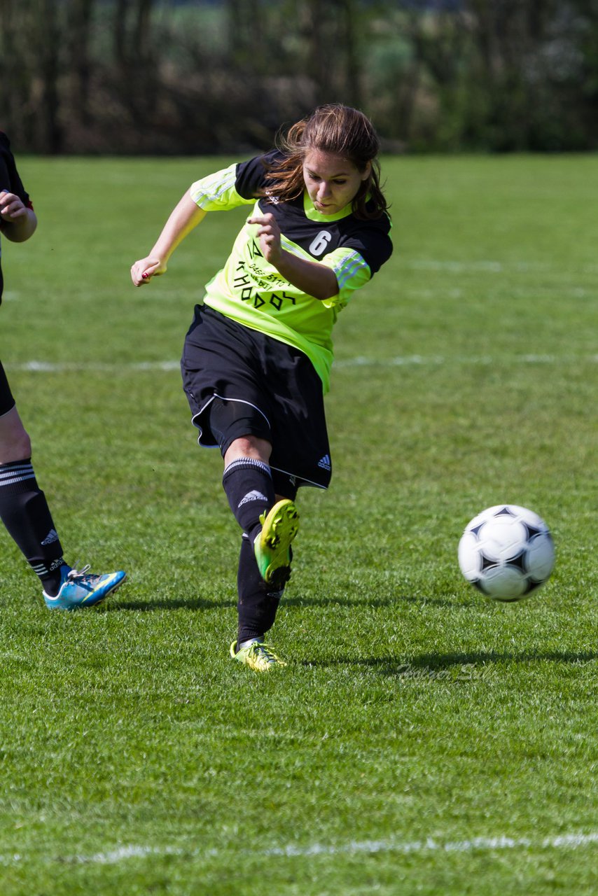 Bild 374 - Frauen SV Frisia 03 Risum Lindholm - Heider SV : Ergebnis: 8:0